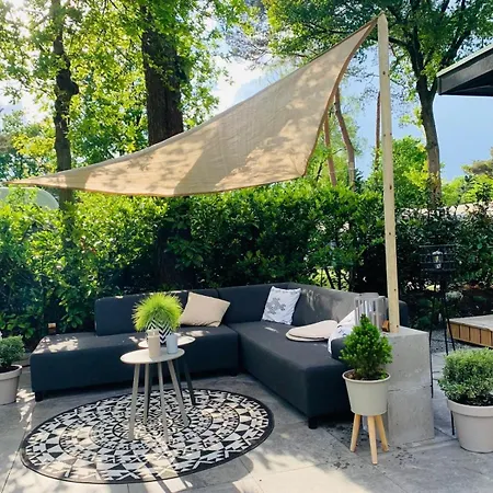 Holiday home In Stijl